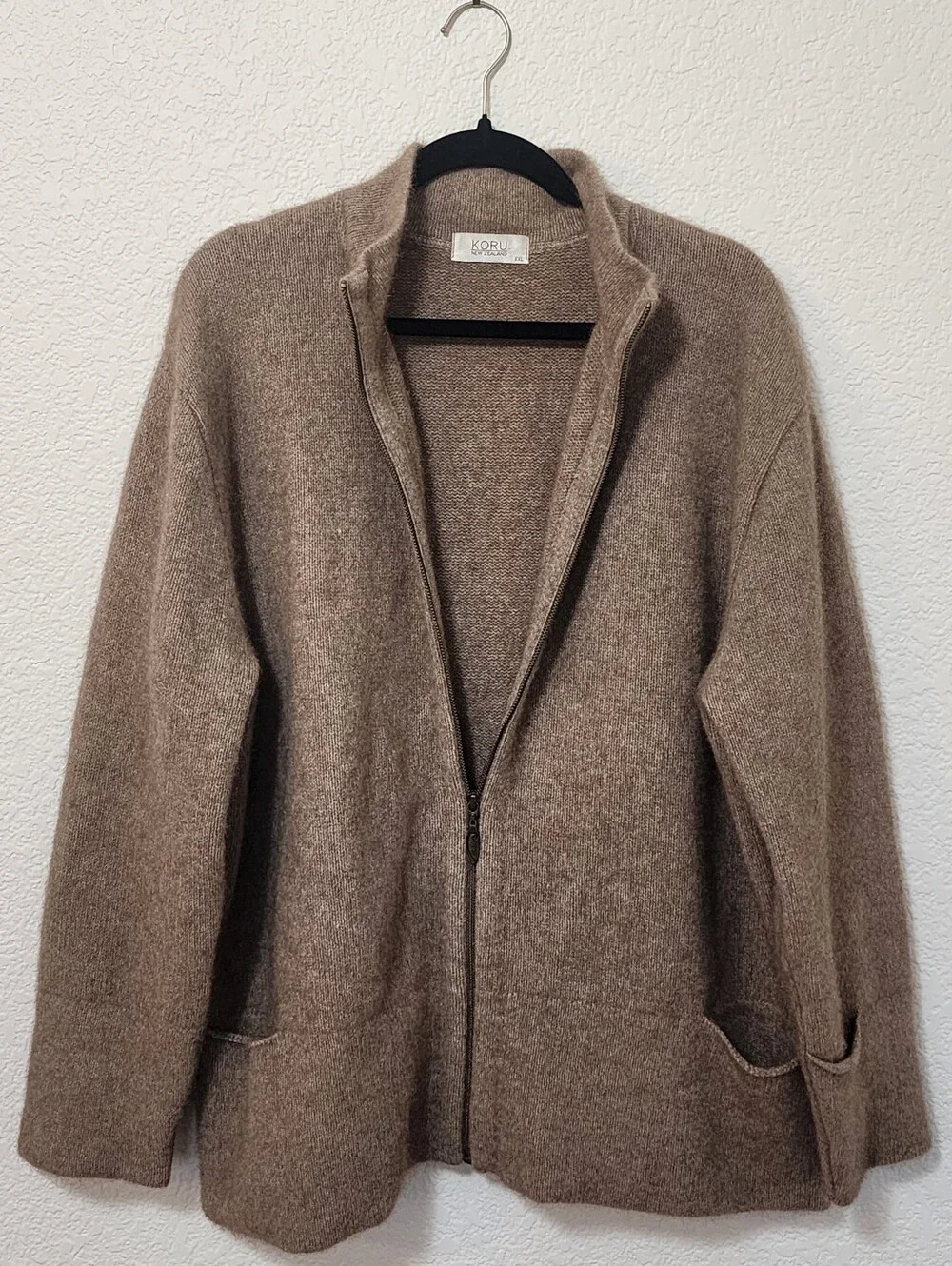 KORU New Zealand Possumsilk Merino Wool Silk Ski Pass Pocket Zip Jacket XXL Tan
